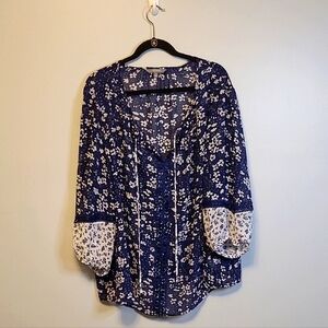 Womens 3x Daisy Fuentes Navy Floral Blouse